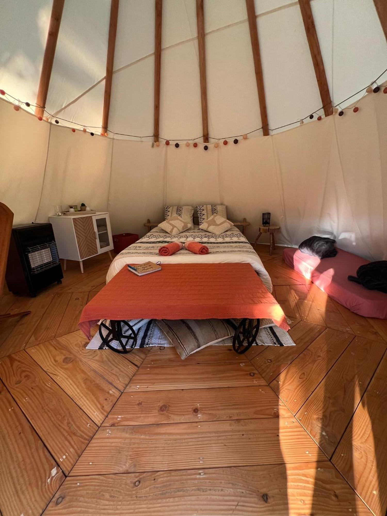Le Tipi A Marie, Deconnectez- Vous !!! 호텔 Cambounes 외부 사진